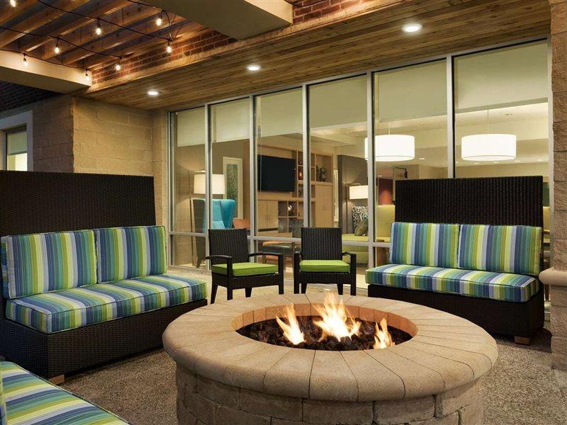 Home2 Suites By Hilton Middleburg Heights Cleveland Exterior photo