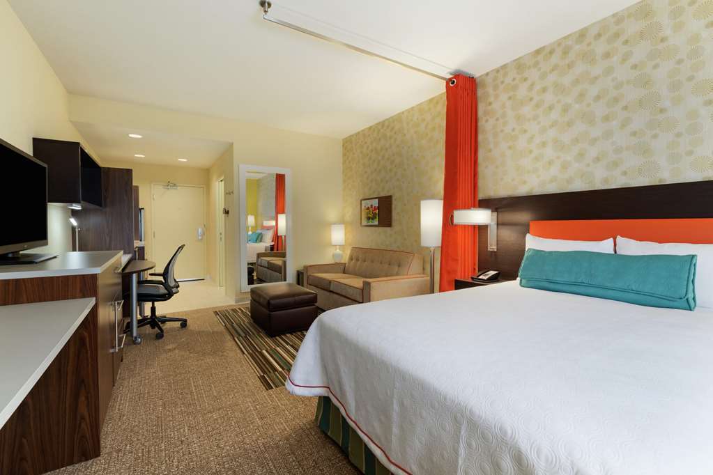 Home2 Suites By Hilton Middleburg Heights Cleveland Room photo